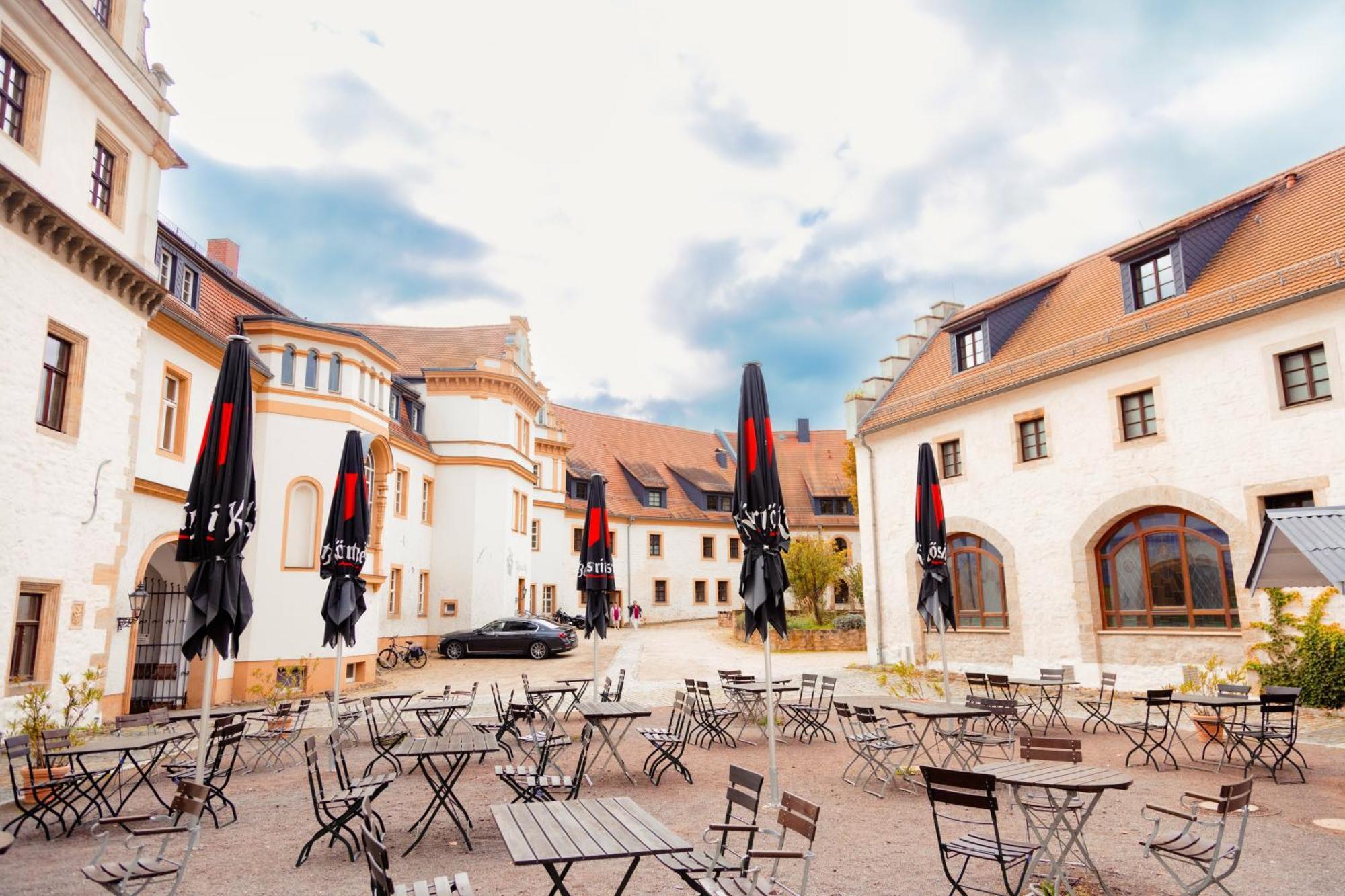Hotel Schloss 슈코파우 외부 사진