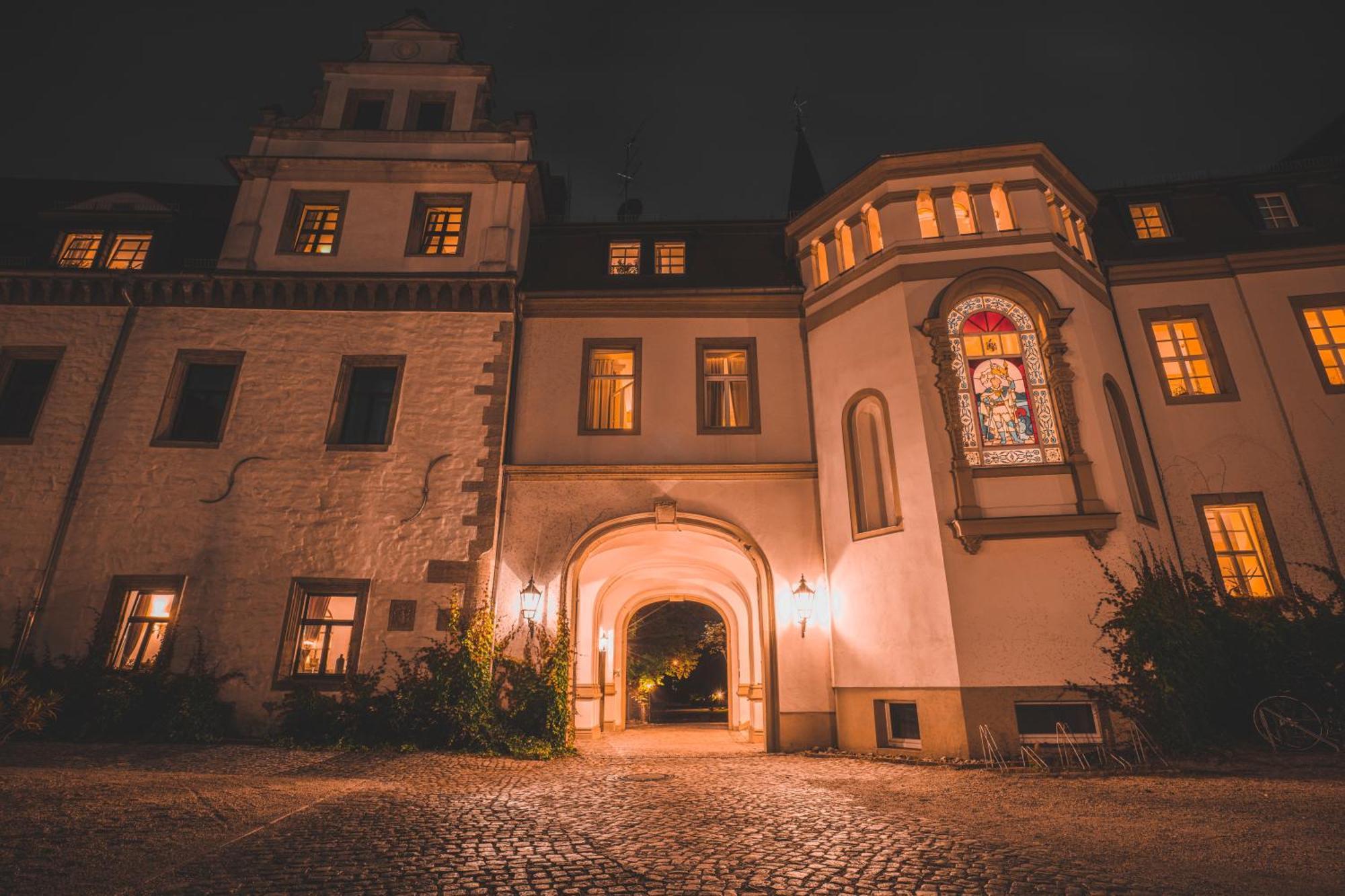 Hotel Schloss 슈코파우 외부 사진