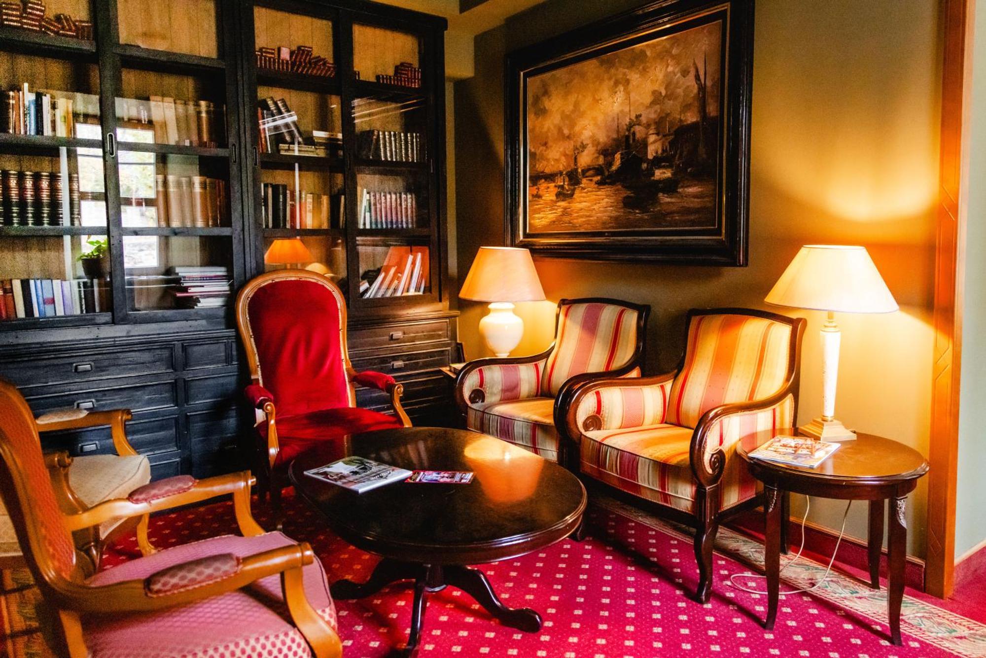 Hotel Schloss 슈코파우 외부 사진