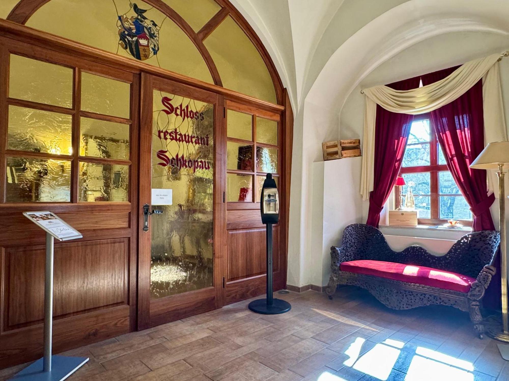 Hotel Schloss 슈코파우 외부 사진